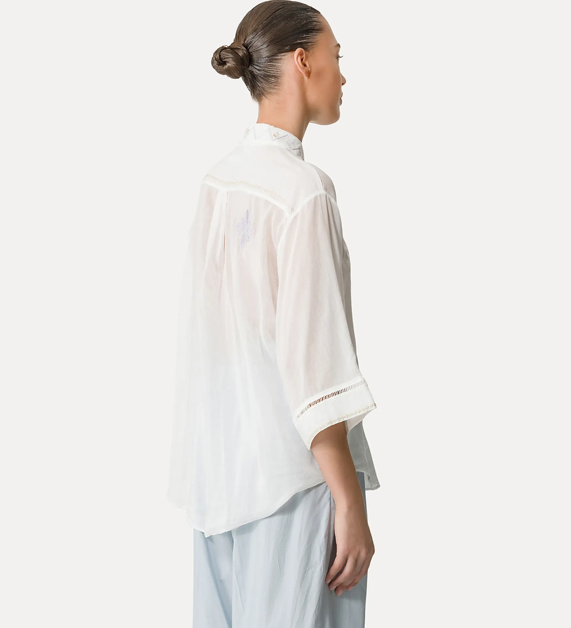 Outlet forte_forte camicia mezze maniche in voile con ricamo “oniric blossom” bianco