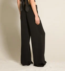 Fashion forte_forte il pantalone smoking in enver satin nero