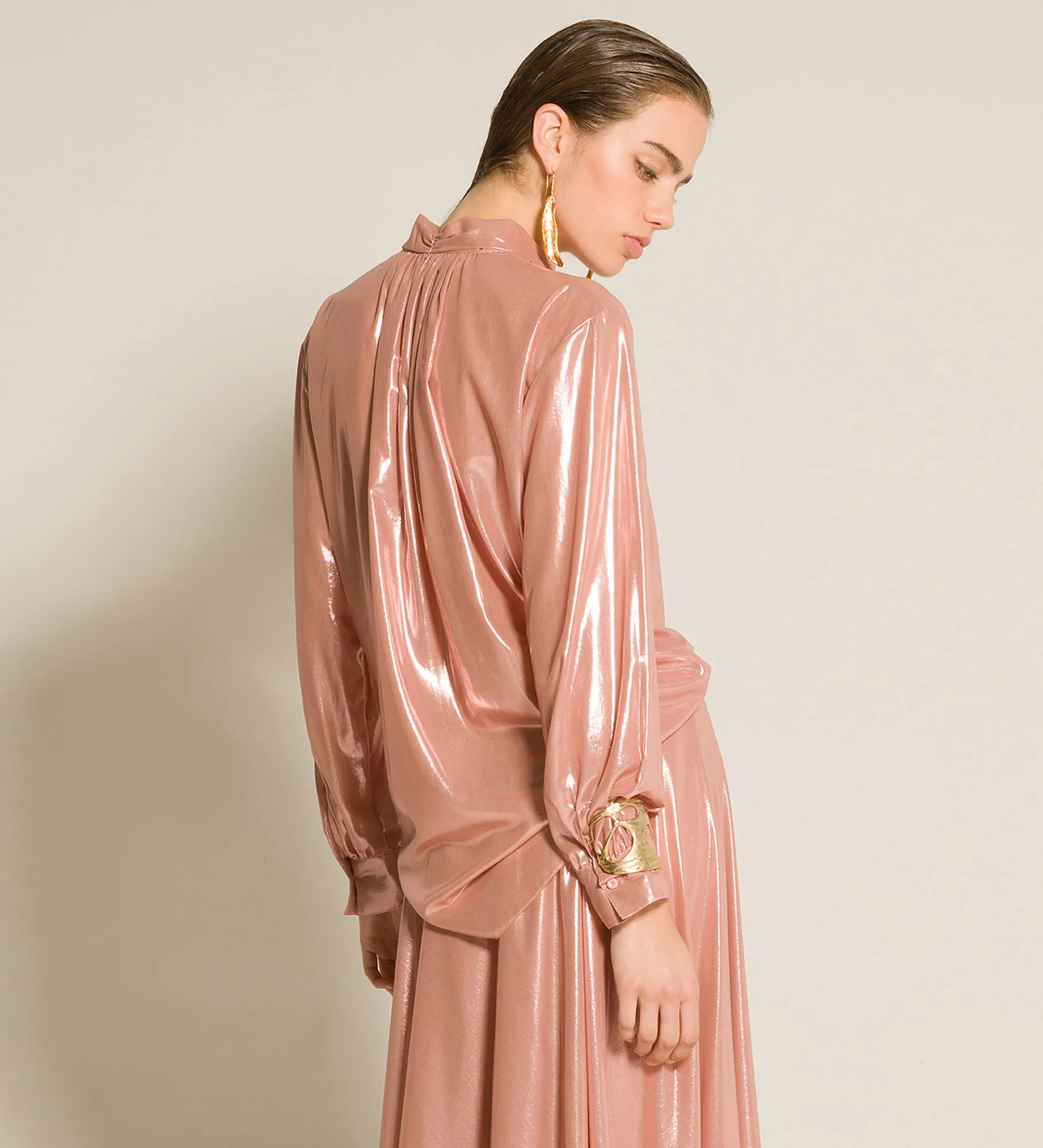 New forte_forte la camicia con fiocco in georgette laminata rose