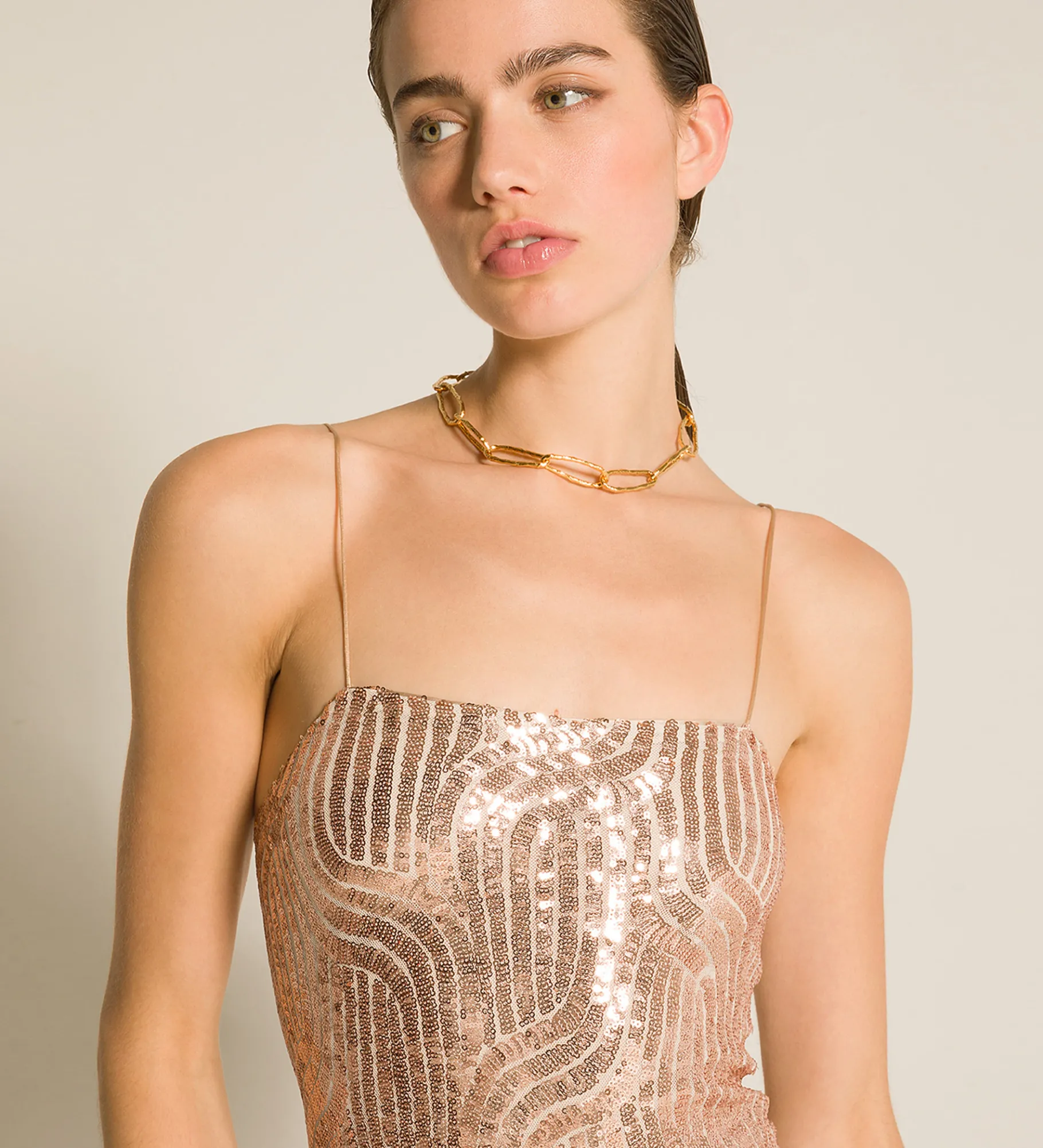 New forte_forte l'abito chic in micro–paillettes rose